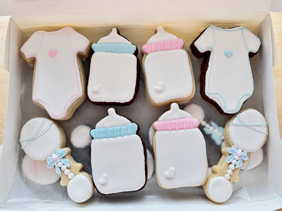 Baby shower decorated cookies